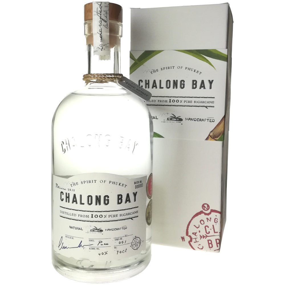 Chalong Bay Rhum blanc de Thaïlande